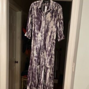 Boho chic brand tie-dye maxi Dress flutter sleeve.  Medium